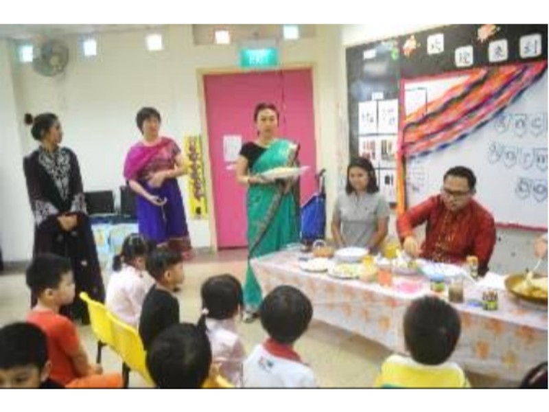 “Discovering our Local Food-Rojak” • PCF Sparkletots Preschool @ Sembawang Blk 786B